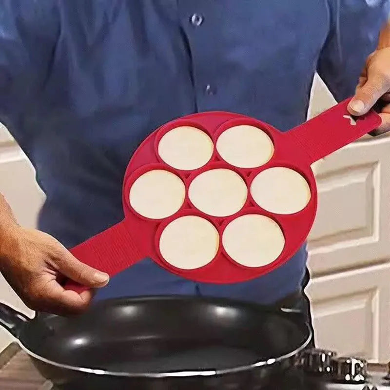 MagicFlip™  Pancake Mold: Breakfast Revolution